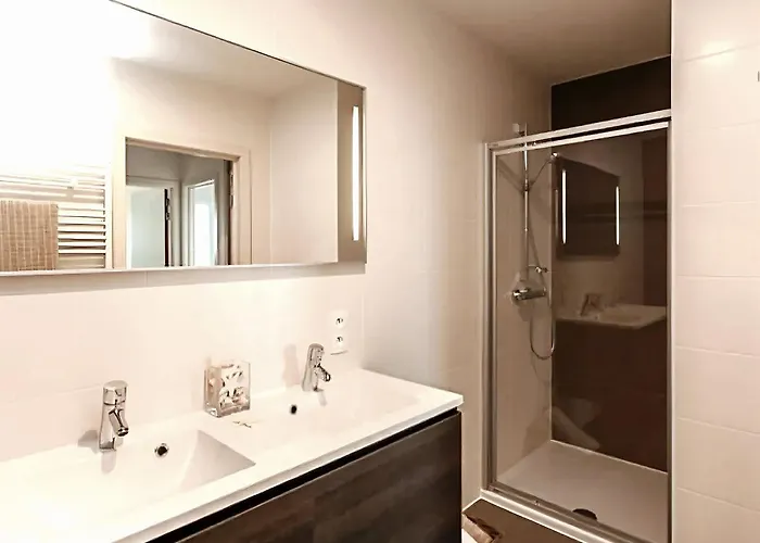 Duplex Capricia Met Zwembad Jachthaven * 니우포르트